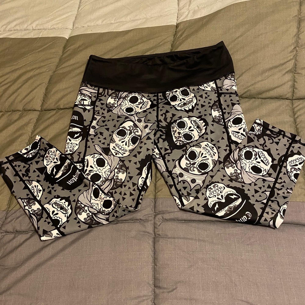 CVG Rap Legends Capri Leggings